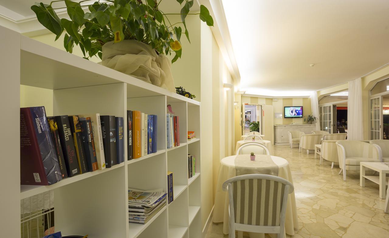 Hotel Adria Sul Mare Caorle Dış mekan fotoğraf