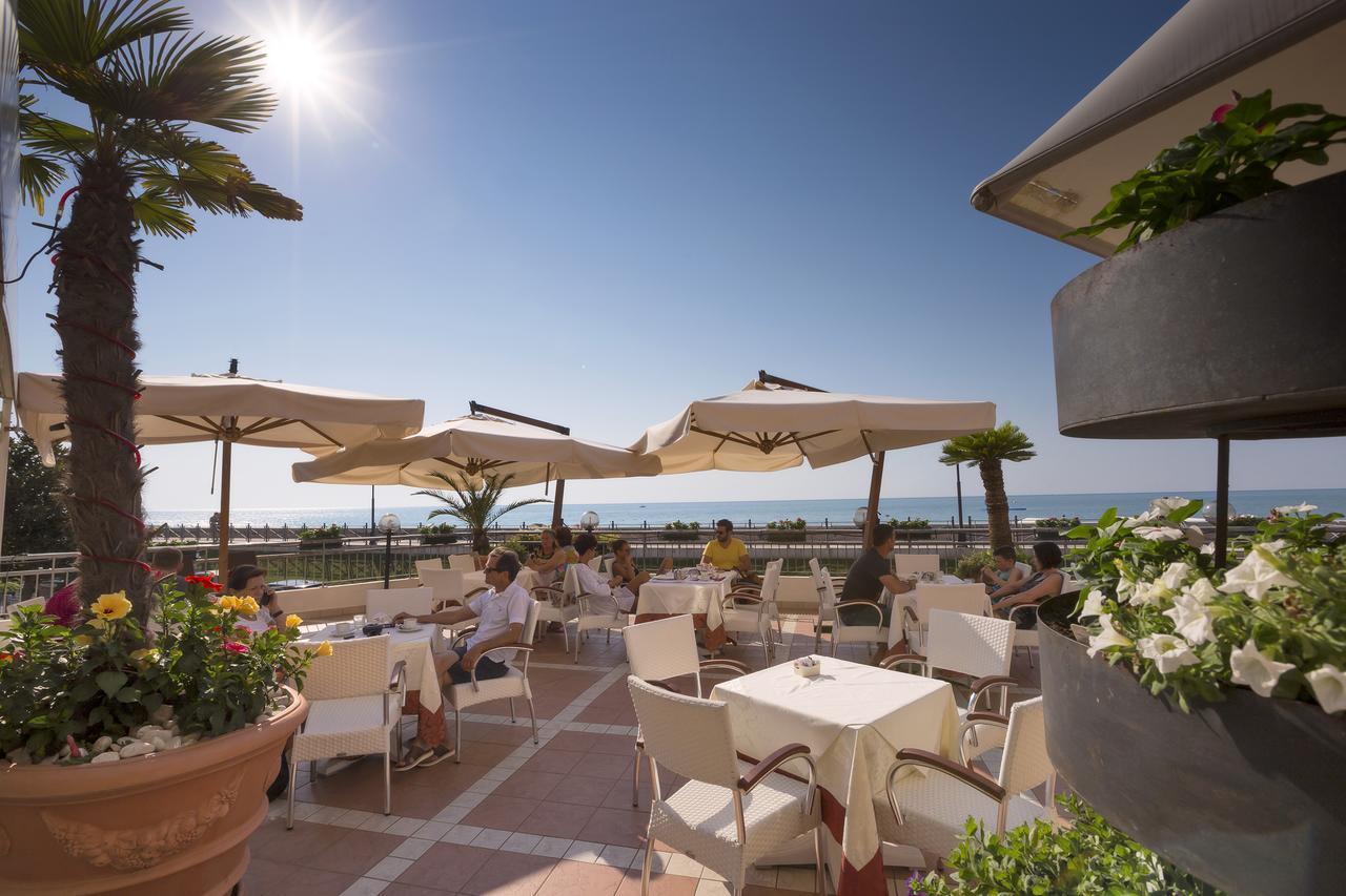Hotel Adria Sul Mare Caorle Dış mekan fotoğraf
