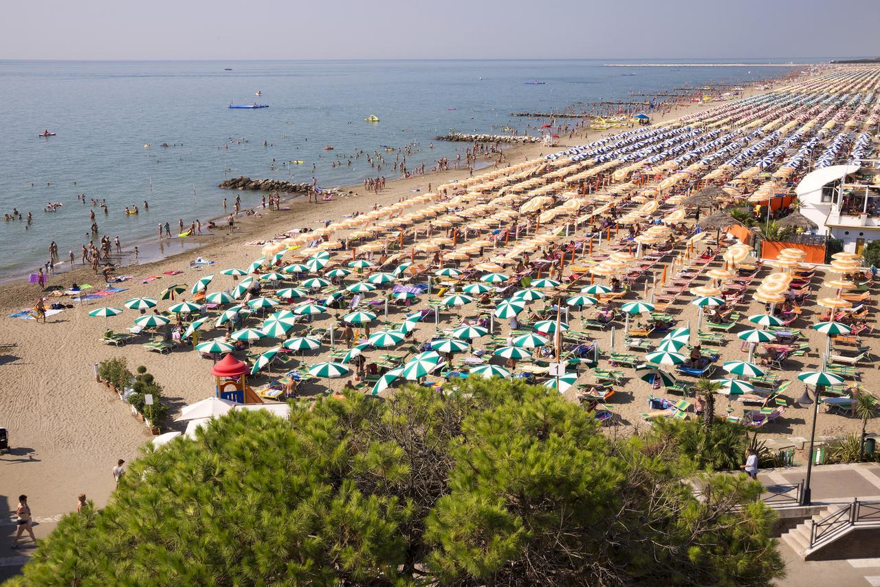 Hotel Adria Sul Mare Caorle Dış mekan fotoğraf