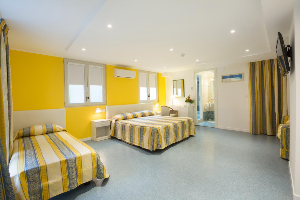 Hotel Adria Sul Mare Caorle Dış mekan fotoğraf